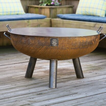 36-Elliptical-Fire-Pit-on-3-Legs-with-Snuffer