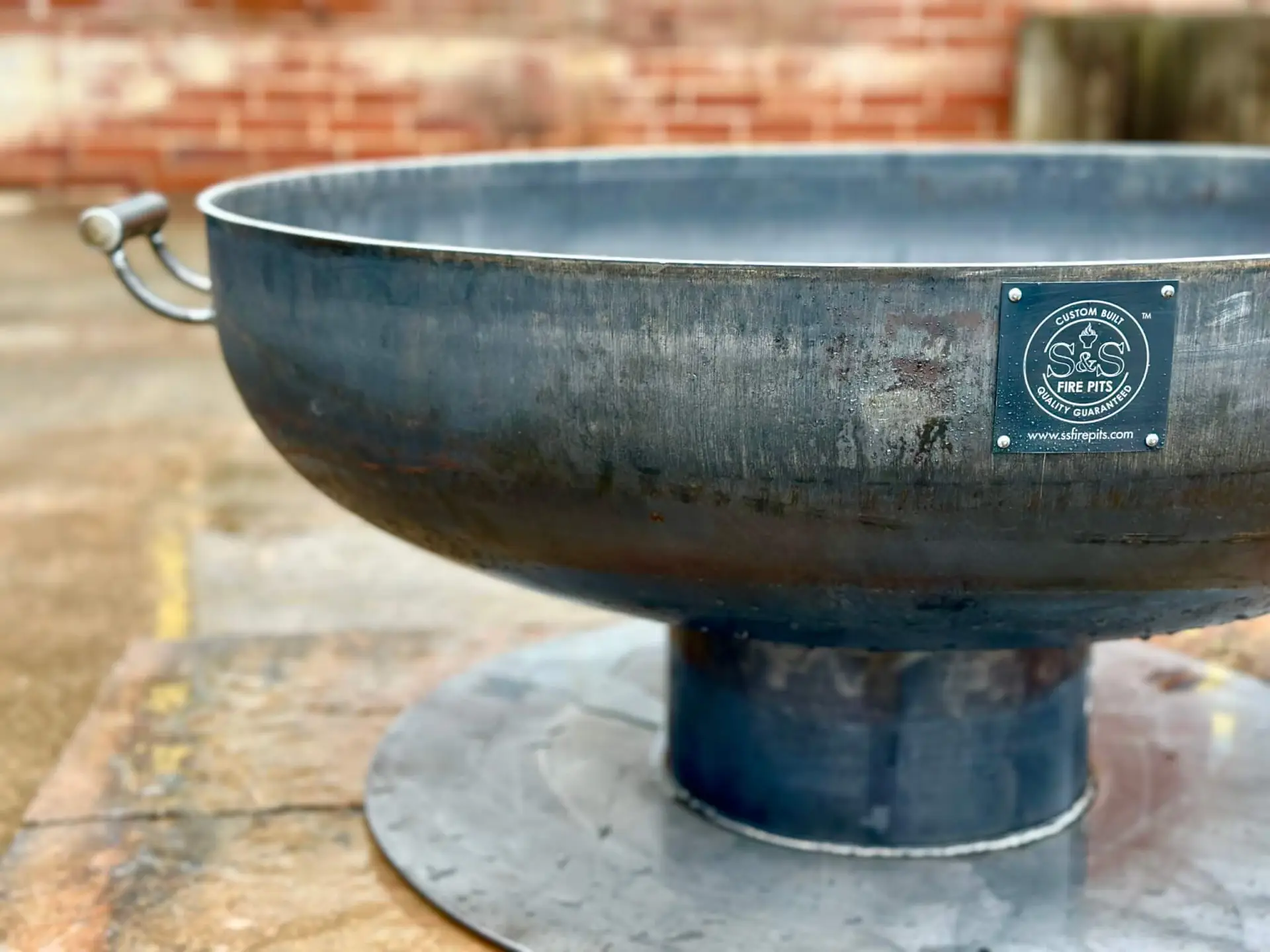 S&Amp;S Fire Pits On Ring Base05 Scaled