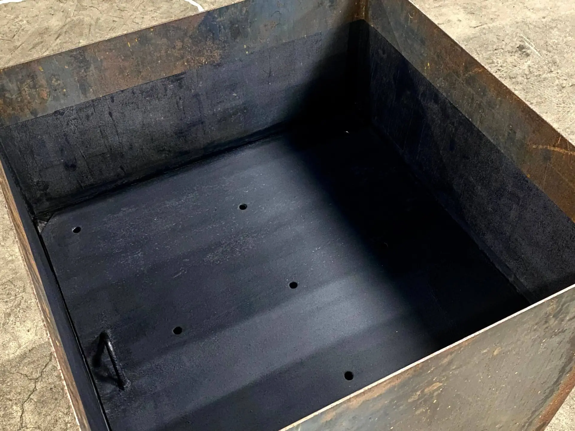 Corten Box Emulsion Sealer Detail01 Scaled